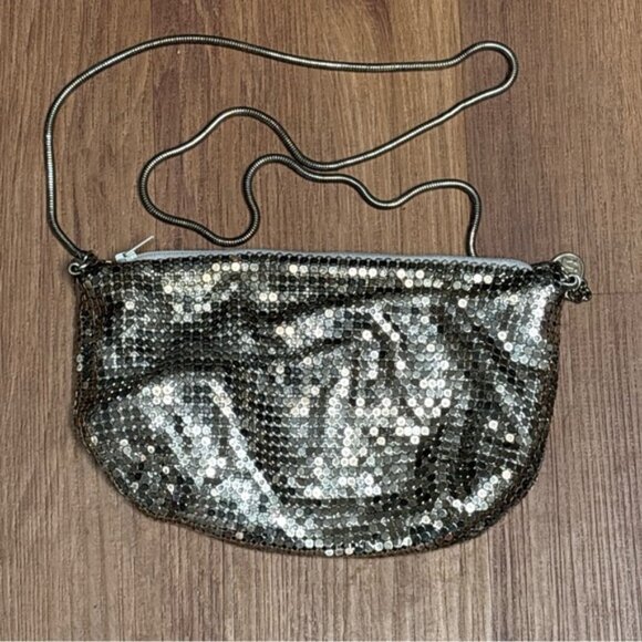 La Regale Metal Mesh Evening Bag Purse - Picture 1 of 6